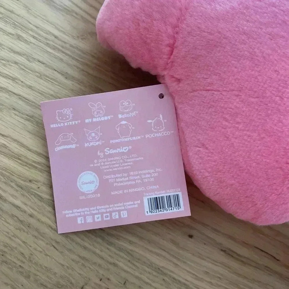 🆕 My Melody Plush 11in🆕 - Picture 6 of 6